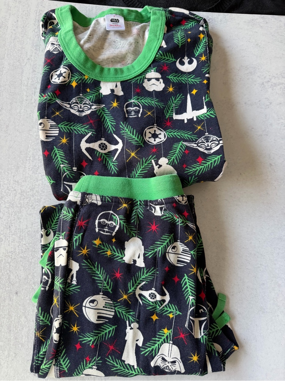 HANNA ANDERSSON WOMEN'S STAR WARS ORNAMENT HOLIDAY PAJAMA Set S